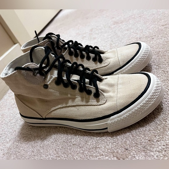 Diesel Women's Sneaker - Picture 1 of 6